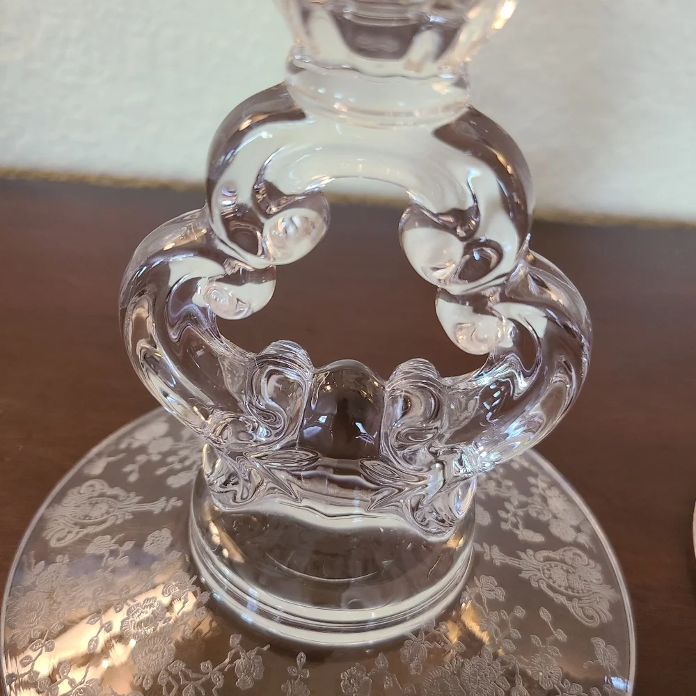 Vintage Cambridge Rosepoint candlestick set of 2 ❤️